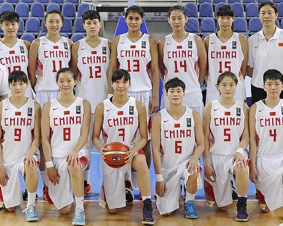 En esta foto podemos ver a las 12 Jugadoras de la Selección U19 Femenina de China que está disputando el Mundial FIBA