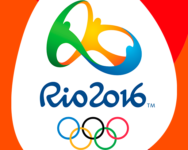 En esta imagen podemos ver el Logo de los Juegos Olímpicos de Río de Janeiro 2016, junto a los Anillos Olímpicos, 5, cada uno de un color distinto: azul, negro, rojo, amarillo y verde (de izquierda a derecha y de arriba a abajo)