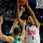 Primera Victoria (Madrid – Málaga, ACB, J1): 101 a 90 (+11), en 4 Fases
