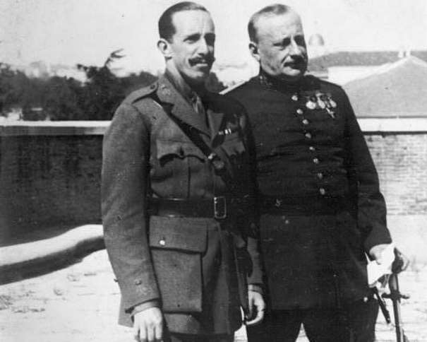 "Alfonso XIII y Primo de Rivera en 1930" De Bundesarchiv, Bild 102-09411 / Desconocido / CC BY-SA 3.0 DE, CC BY-SA 3.0 de, https://commons.wikimedia.org/w/index.php?curid=5414518
