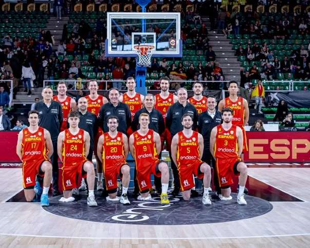 fiba.basketball/basketballworldcup/2023/european-qualifiers/game/2602/Spain-Italy#tab=photos