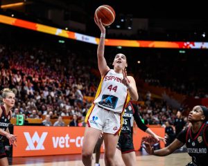fiba.basketball/en/events/fiba-womens-basketball-world-cup-2026/games/128154-ESP-GER#photos